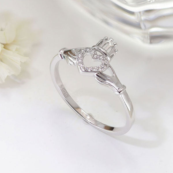 Classic 925 Sterling Silver Claddagh Ring