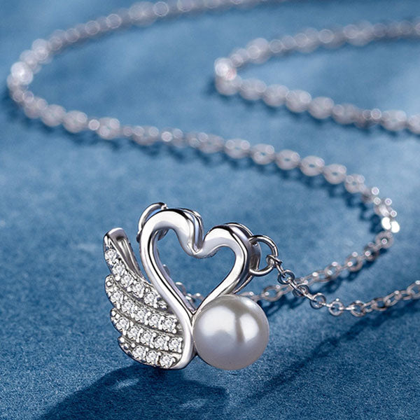 Elegant Swan Shape 999 Sterling Silver Necklace