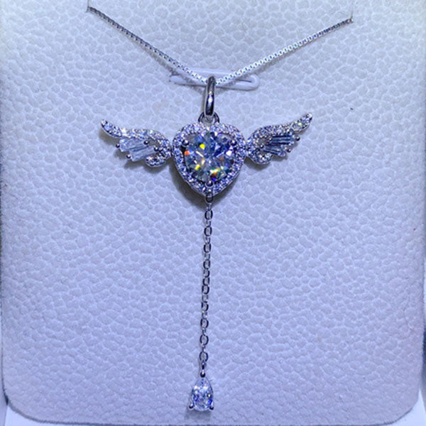 Angel Wing That Can Move Moissanite Necklace