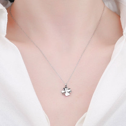Simpel Lucky Leaf 999 Sterling Silver Necklace