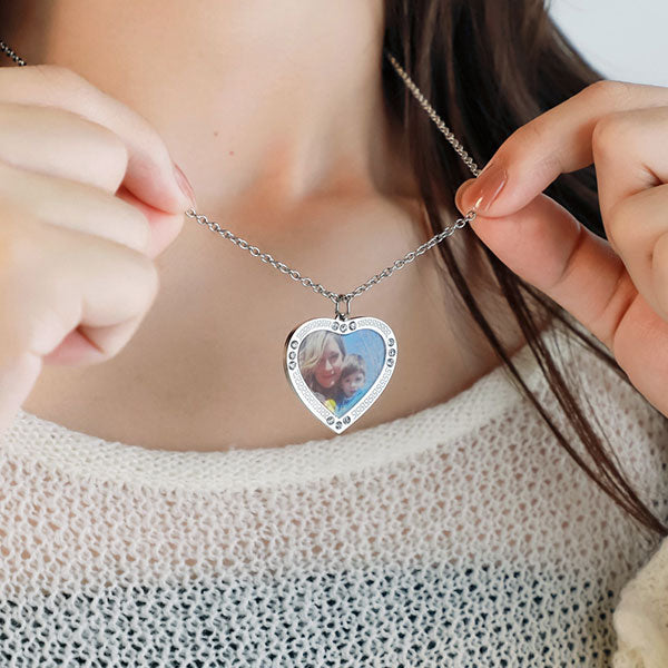Personalized Photo Heart Shape Pendant Necklace For Couples And Family Members
