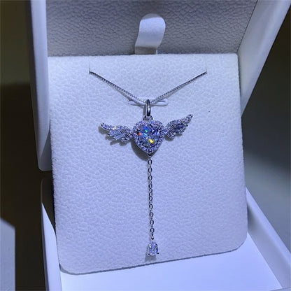 Angel Wing That Can Move Moissanite Diamond Necklace