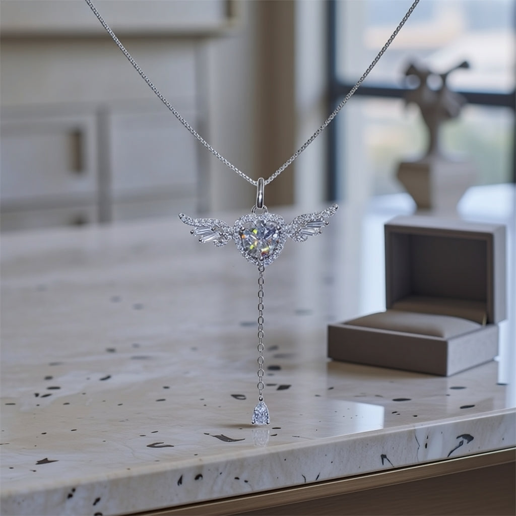 Angel Wing That Can Move Moissanite Diamond Necklace